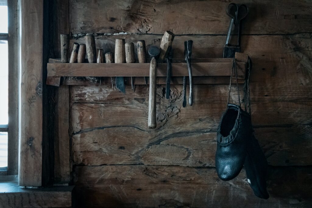 shoe-repair-more